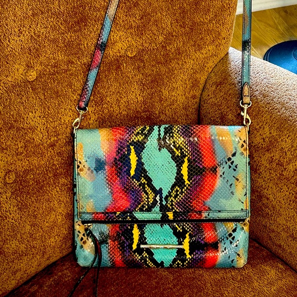 Elaine Turner Handbags - Elaine Turner embossed snake cross-body bag
